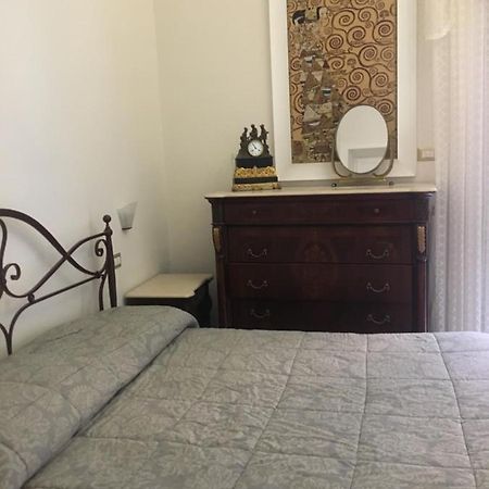 Ciro A Maschio Angioino Bed & Breakfast Naples Luaran gambar