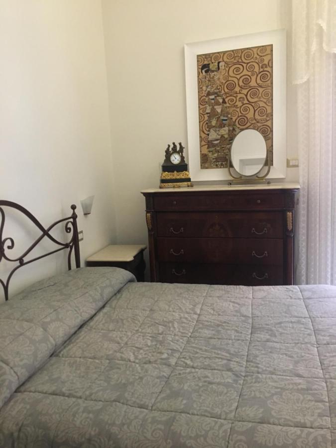 Ciro A Maschio Angioino Bed & Breakfast Naples Luaran gambar